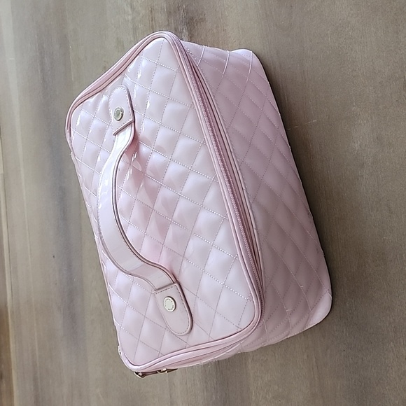Victoria's Secret Handbags - Victoria's Secret | Blush Pink Quilted Cosmetic Case